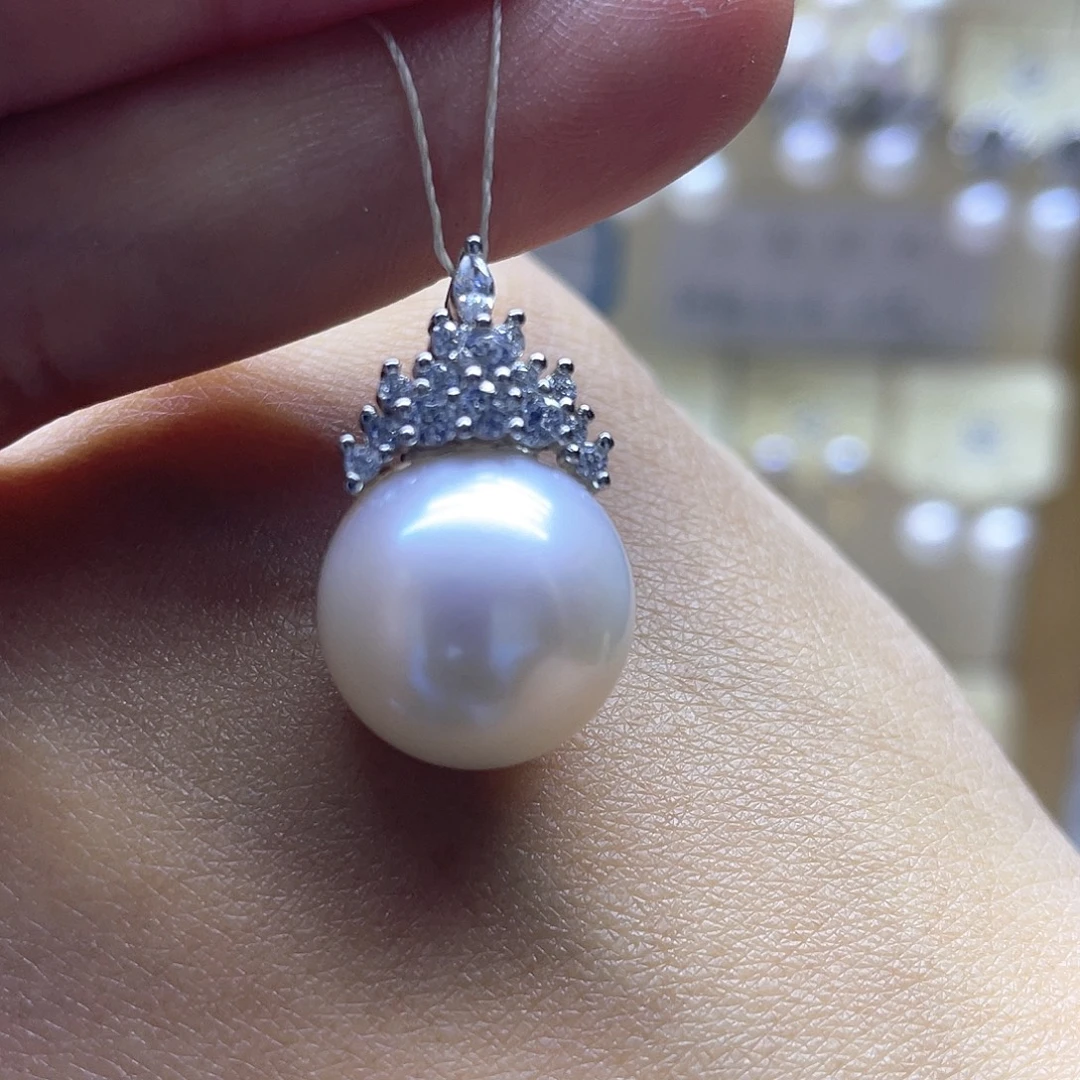颈饰银S925镶嵌淡水珍珠
