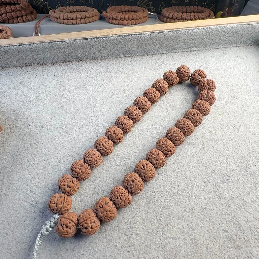 金刚菩提吊坠13.8毕业老树王