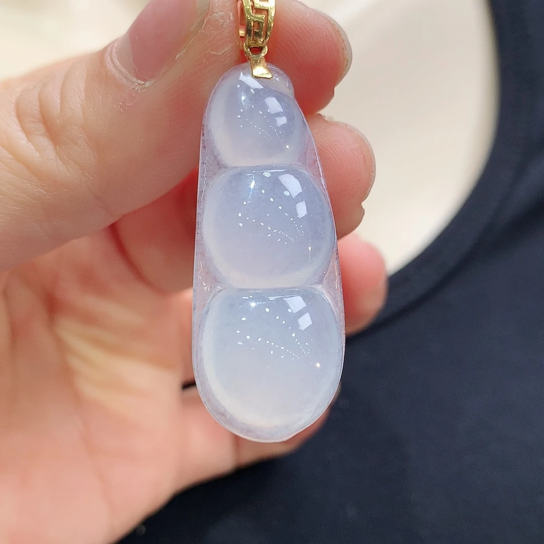 翡翠颈饰18K金镶嵌福豆