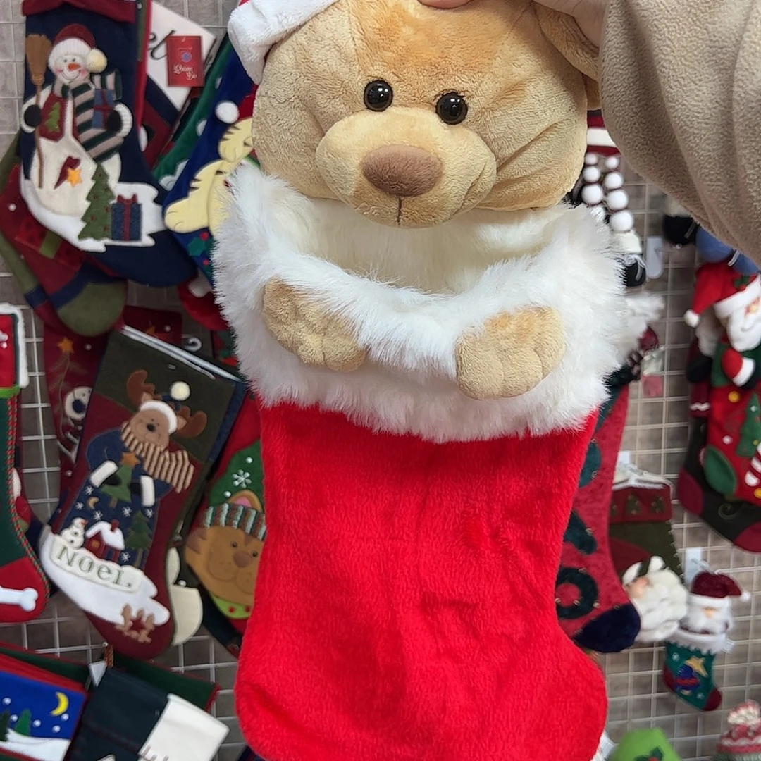 毛绒圣诞动物袜子