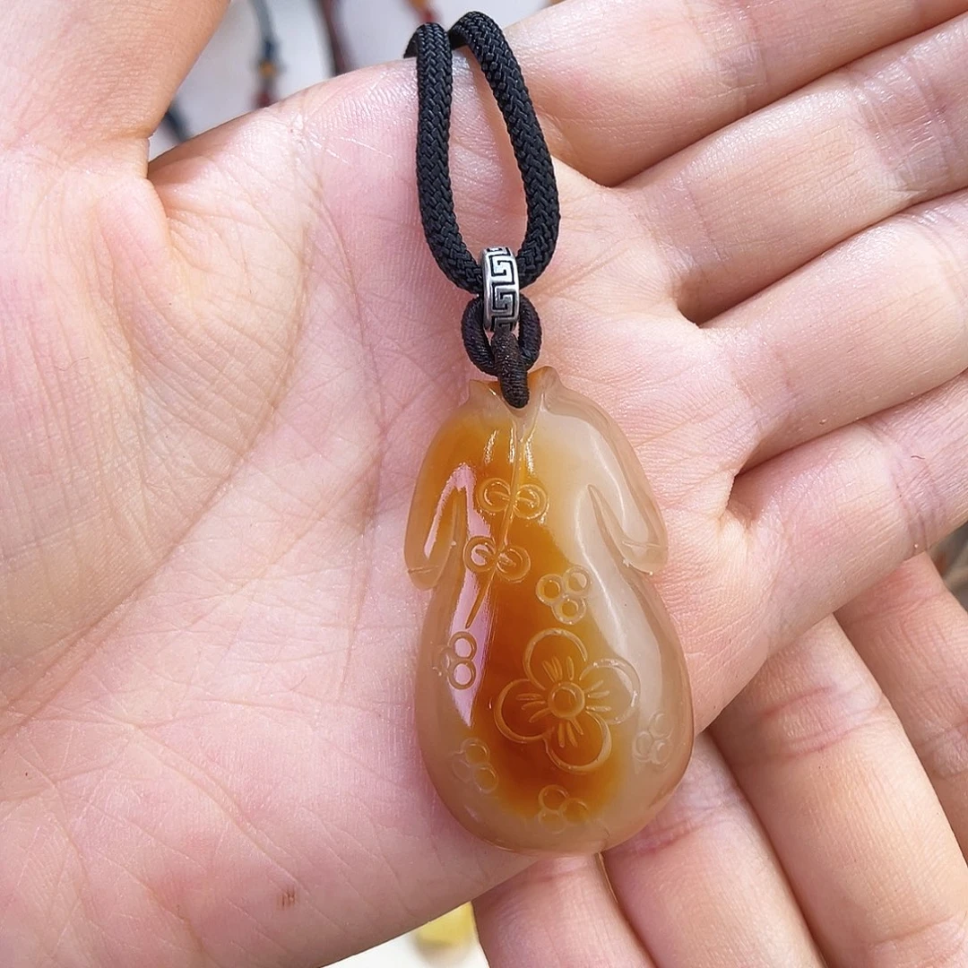 未镶嵌琥珀珠宝奇石，