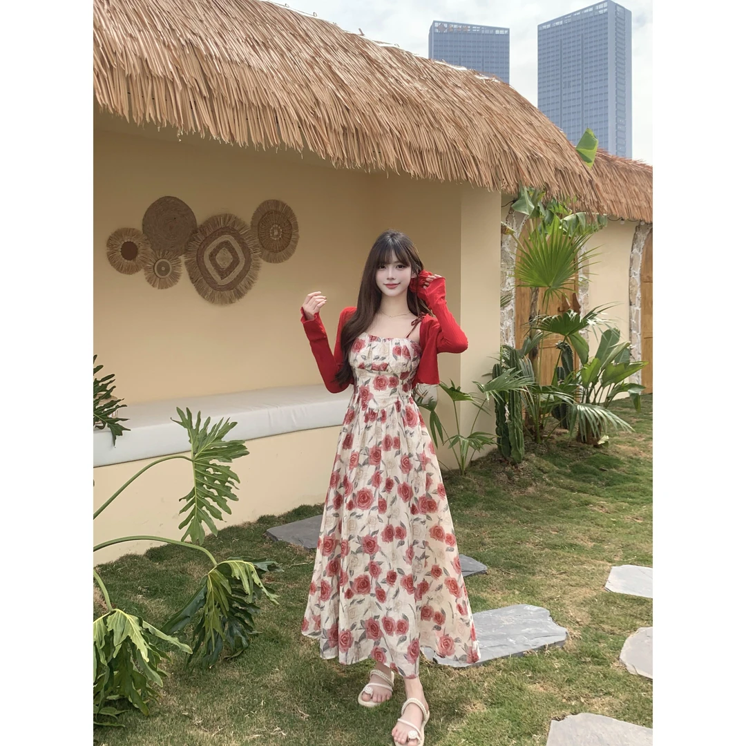 大码女装春夏新款显瘦法式纯欲优雅气质红碎花吊带长裙＋开衫套装