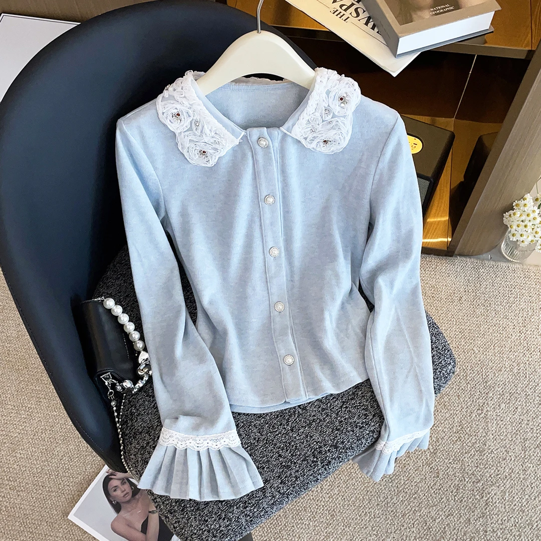 轻奢高端女装2025冬季新款法式甜美风蕾丝拼接蓝色针织开衫DY9522