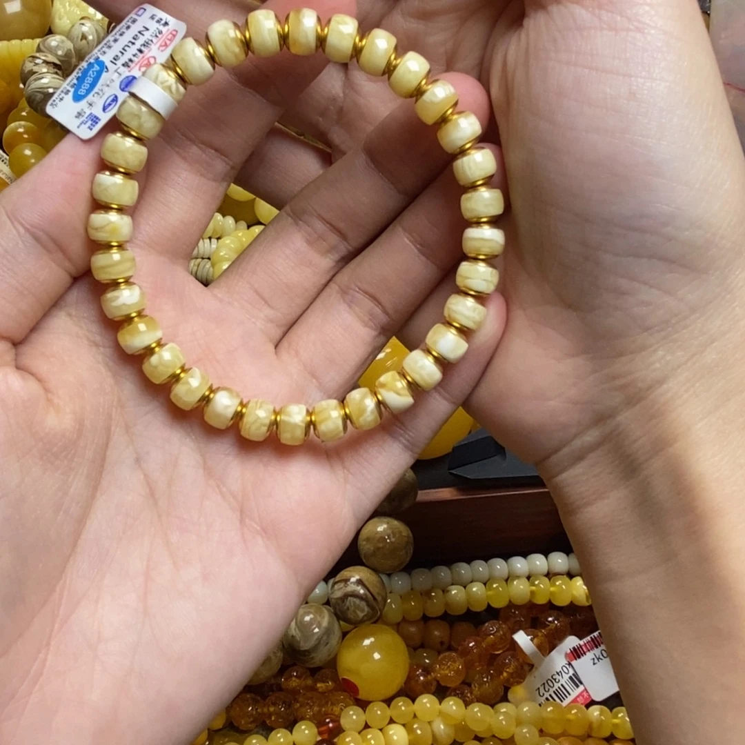 琥珀未镶嵌珠宝奇石蜜蜡