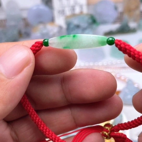 翡翠未镶嵌颈饰翡翠冰阳绿路路通手链