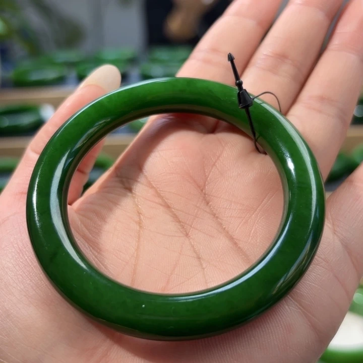 未镶嵌手镯（圆镯）和田玉5354