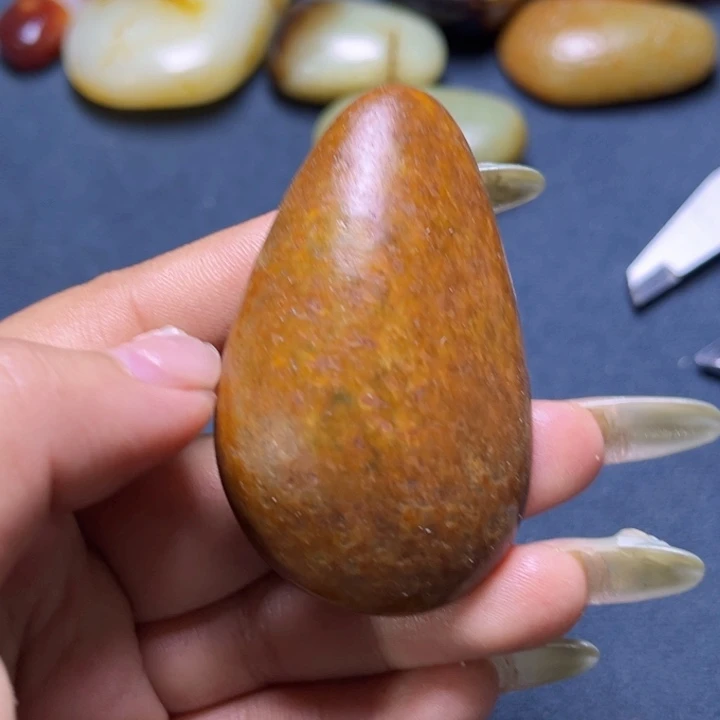 未镶嵌和田玉珠宝奇石