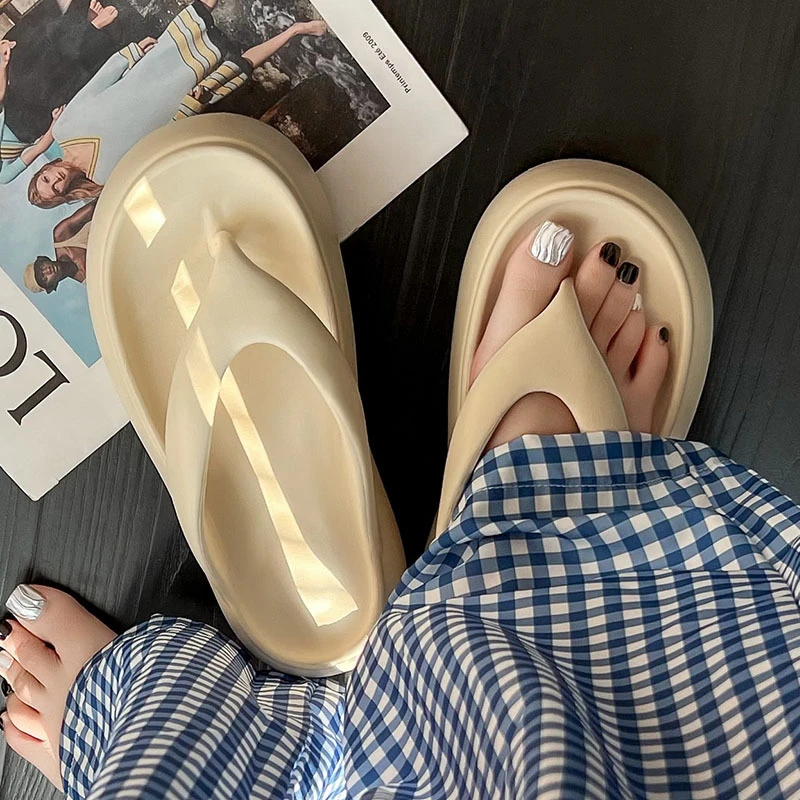 蚂蚁之恋春夏新品简约时尚高跟人字拖沙滩女款居家人字拖女外穿