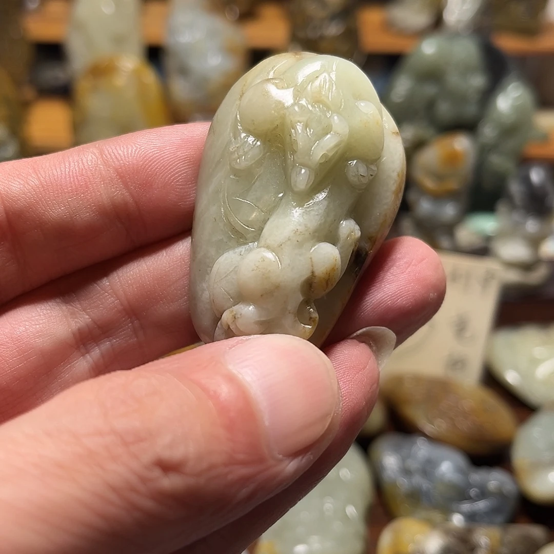 和田玉未镶嵌挂件