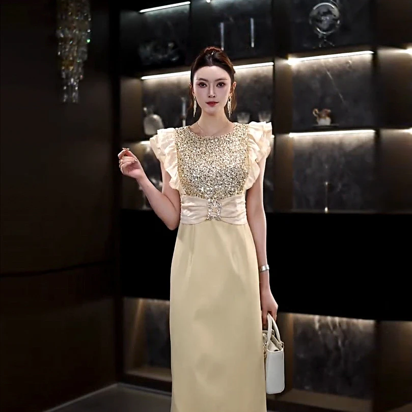 NIMðSHI【专柜飞】洋气衣服女镶亮片新款小众气质显瘦连衣裙女Q1130