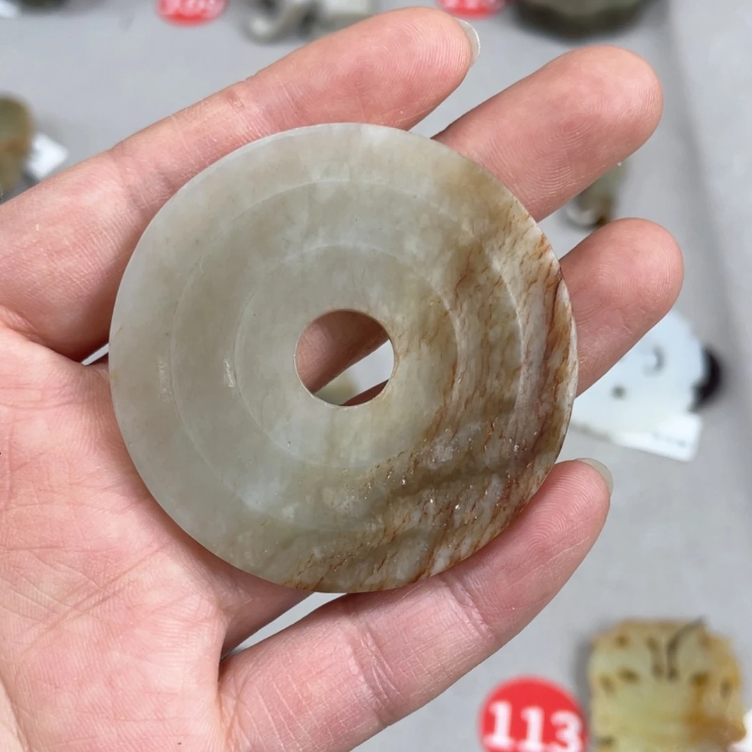 和田玉（糖玉）颈饰未镶嵌