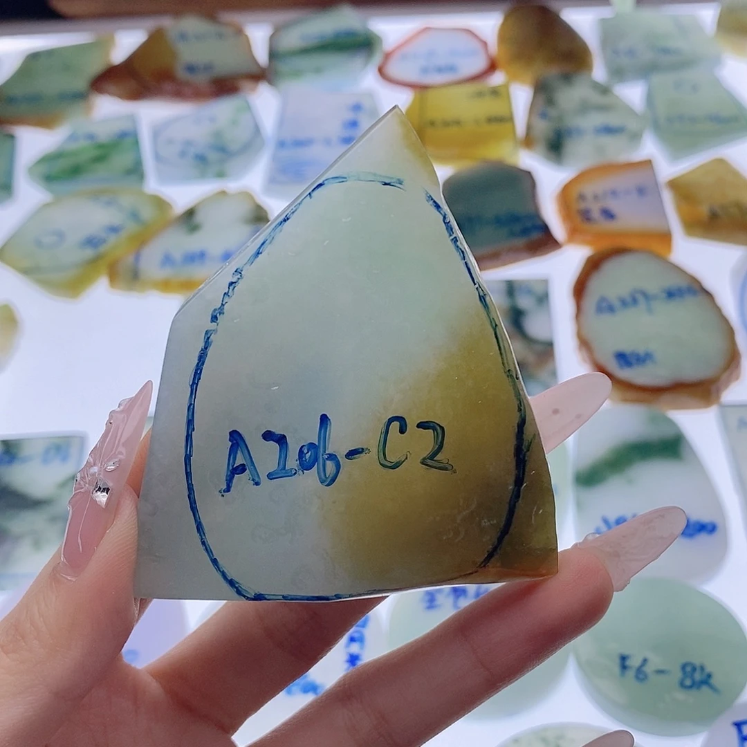 述***禾定制翡翠未镶嵌定制翡翠未镶嵌