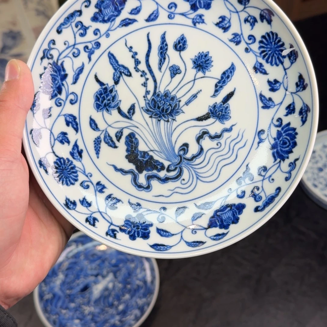 *****景德镇陶瓷。