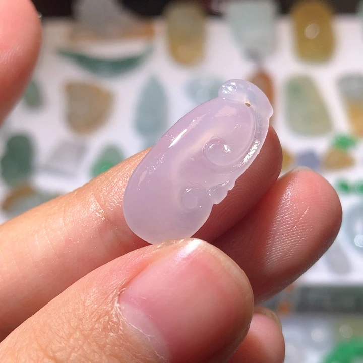 未镶嵌定制翡翠如意