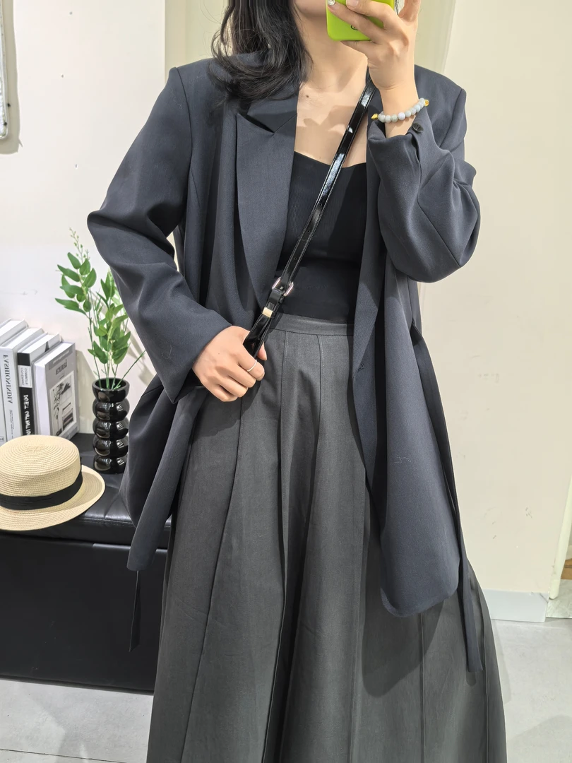 法式复古设计感气质绑带西装外套长袖宽松显瘦女装