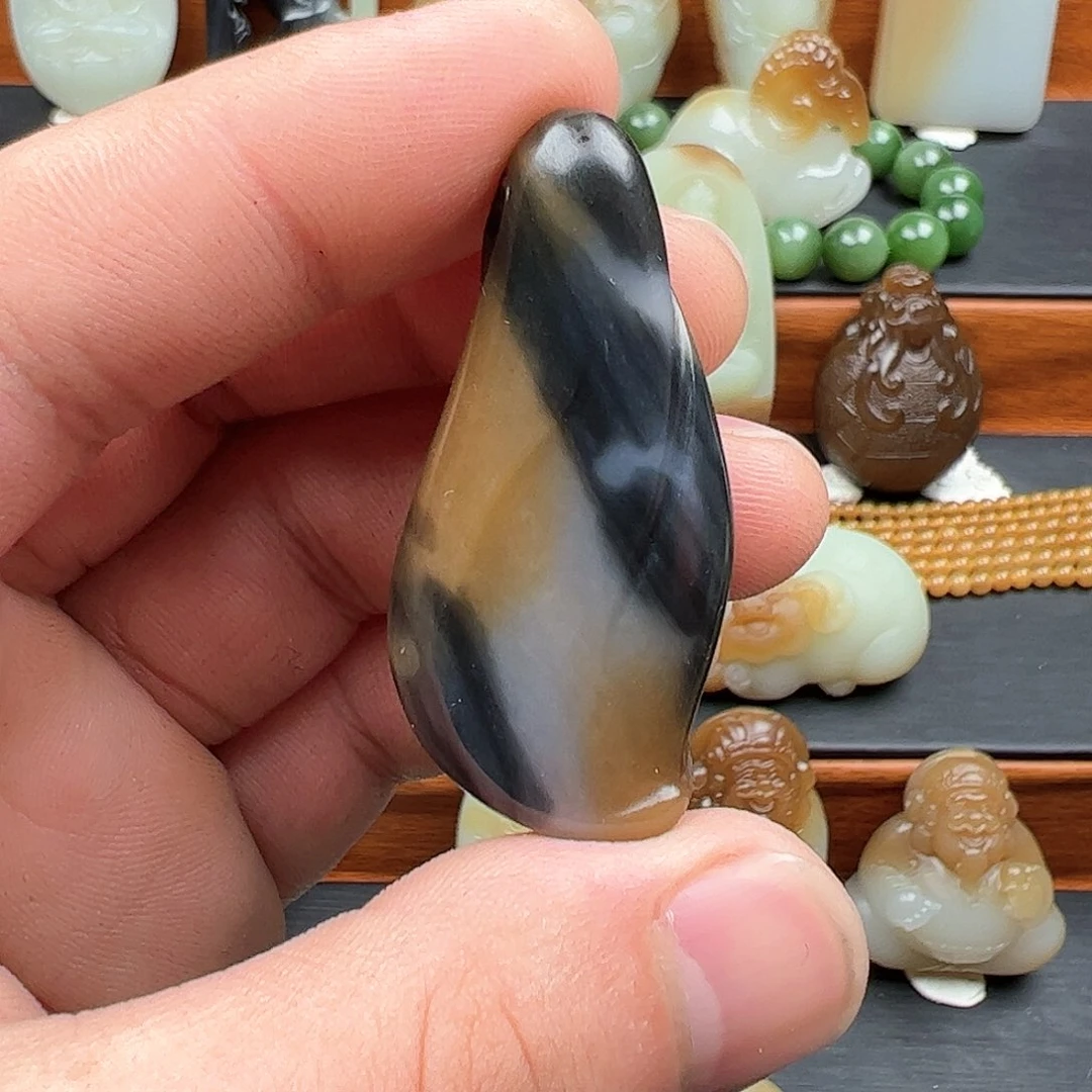 和田玉（糖玉）颈饰未镶嵌C****