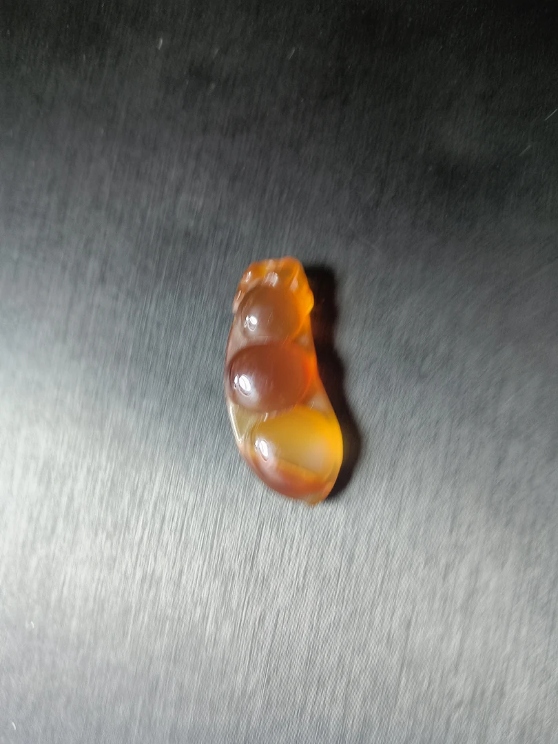 天然玛瑙玉髓精品挂件  漏价福利