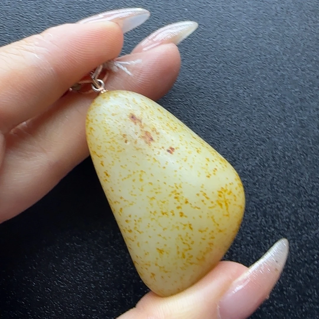 未镶嵌和田玉挂件