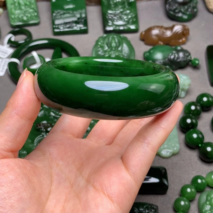 和田玉未镶嵌颈饰手镯56.57