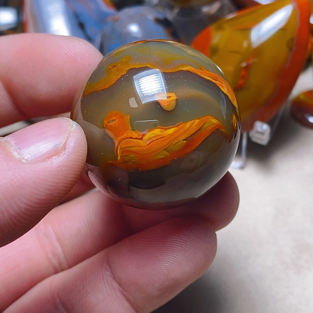 未镶嵌颈饰玛瑙/玉髓阿*