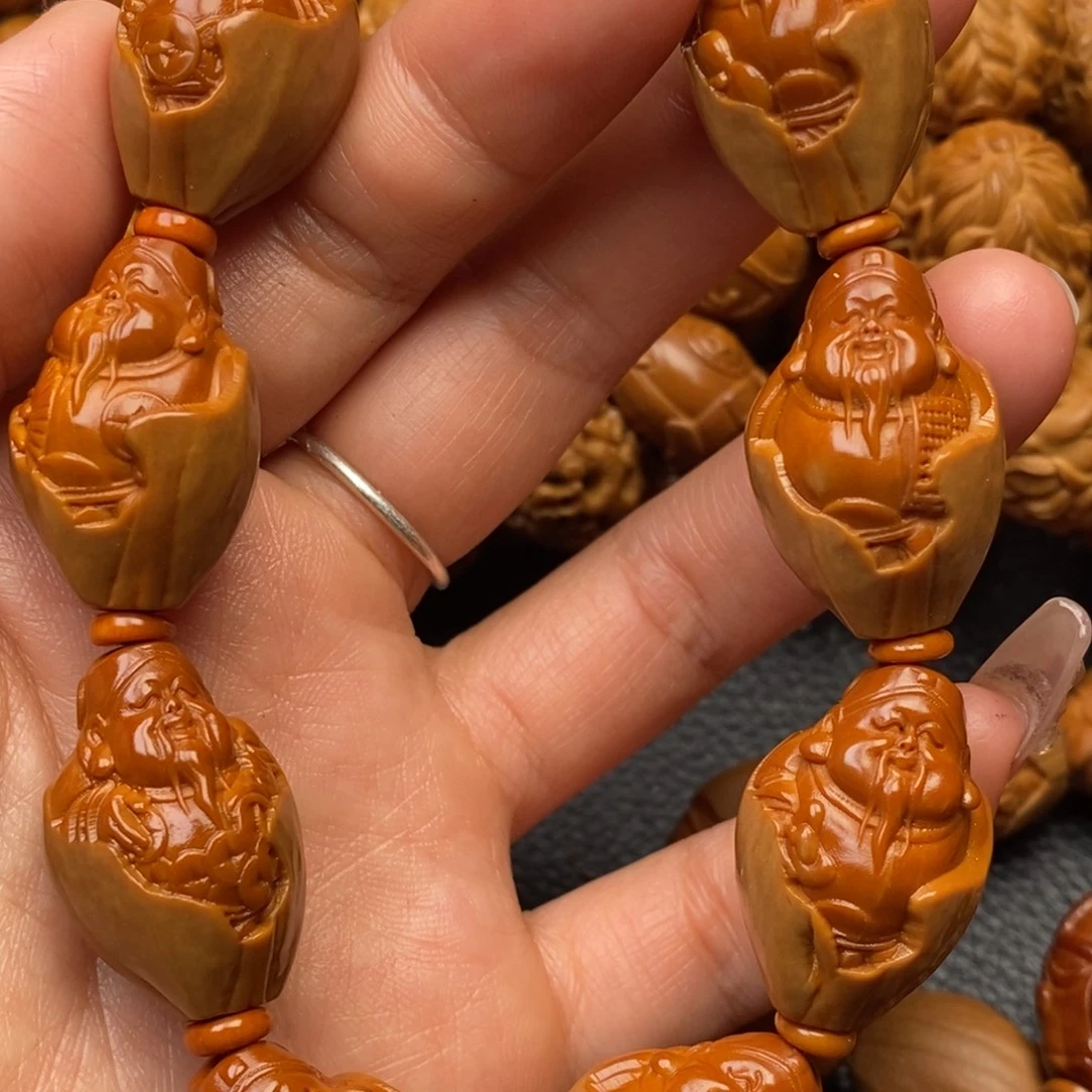 手串橄榄核包衣财神