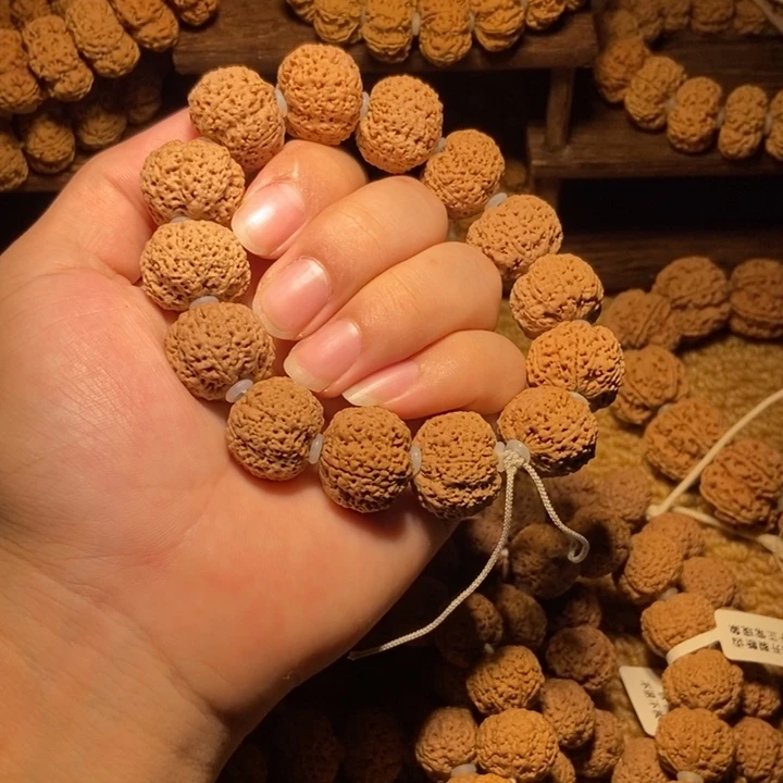 ****郎手串金刚菩提菠萝蜜