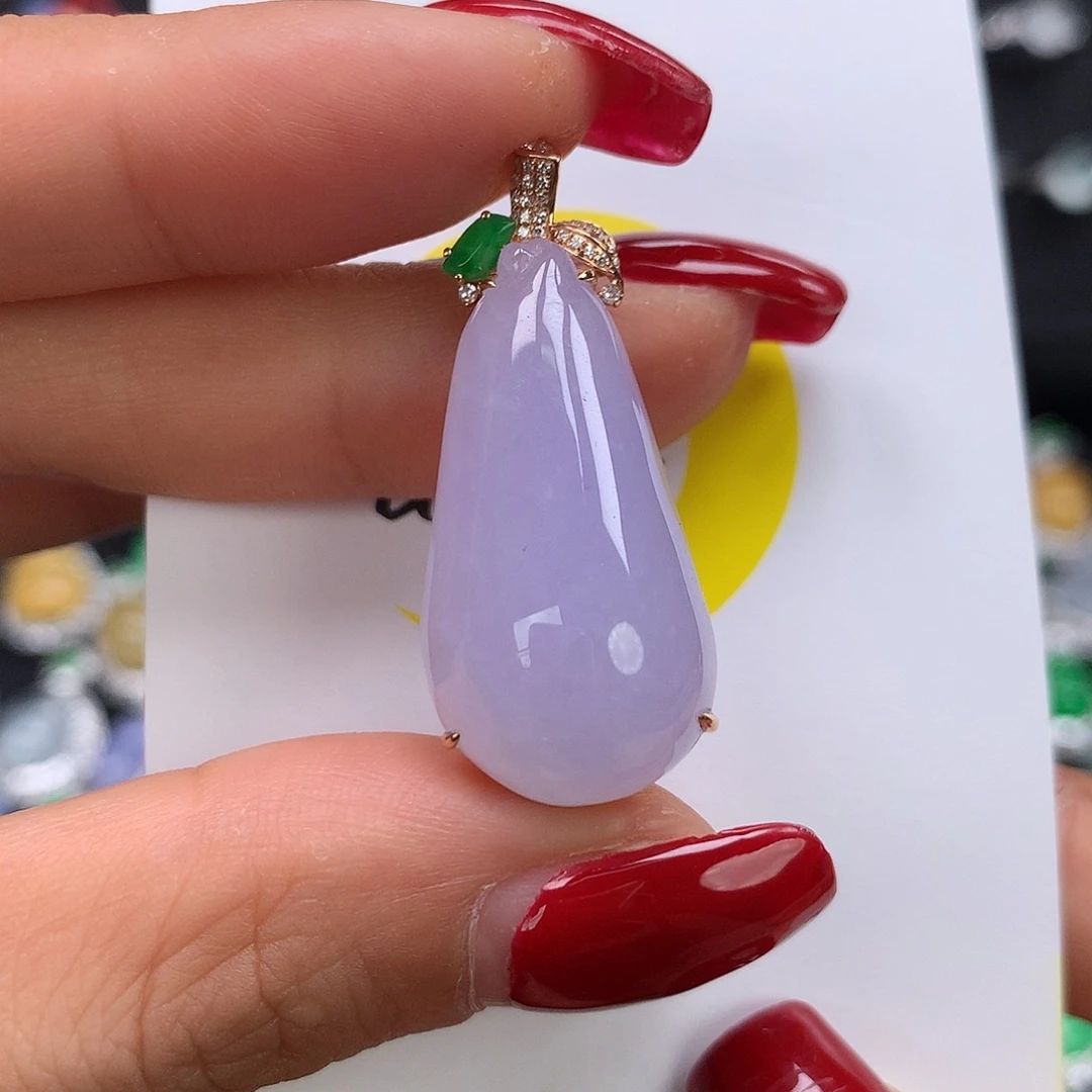 颈饰18K金镶嵌翡翠翡翠