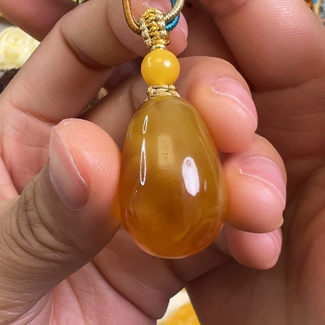 未镶嵌蜜蜡裸石蜜蜡