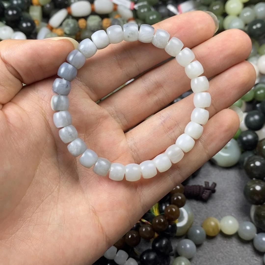 手链未镶嵌和田玉