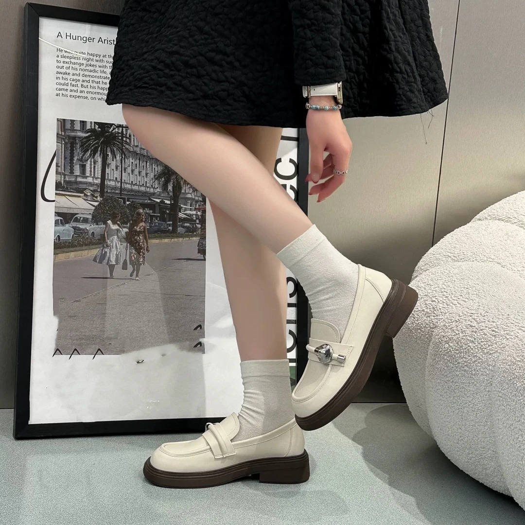 5181英伦风2025春秋季新款圆头厚底一脚蹬单鞋乐福鞋