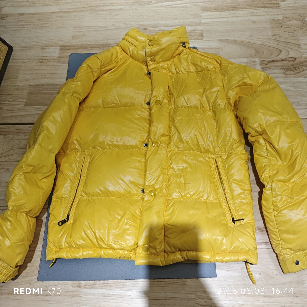 95新 MONCLER 麦殿/羽绒服黄色0码/250808ZSXVX27