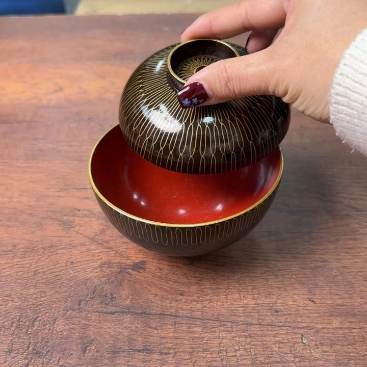 一个陶瓷物件哈哈哈哈