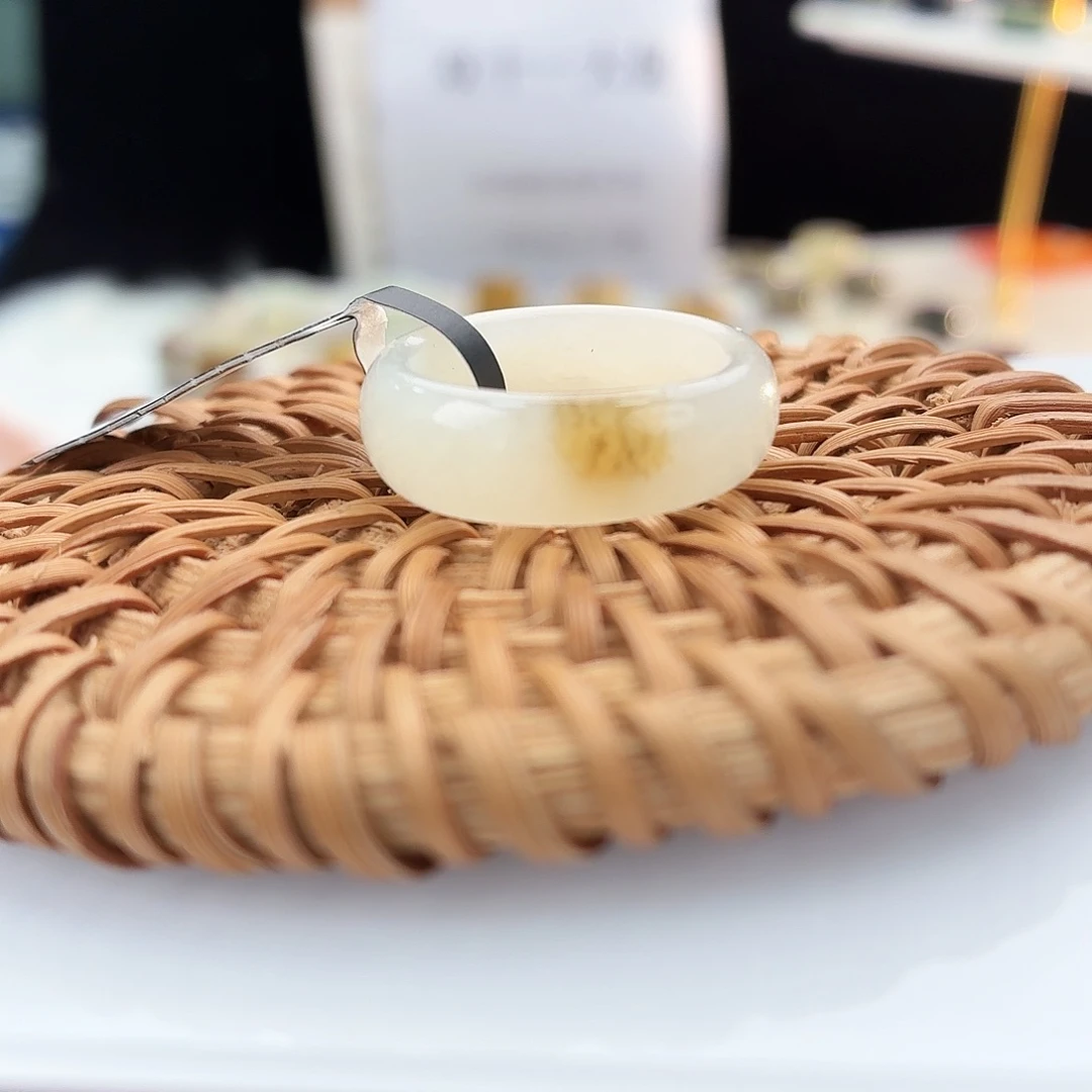 和田玉未镶嵌戒指c31一口糖轮胎17.6不退换