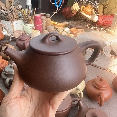紫砂茶壶宜兴紫砂老紫泥240c c