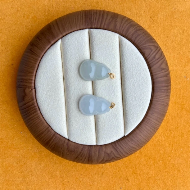 翡翠   葫芦 18K金镶嵌冰种水头多样性发其一