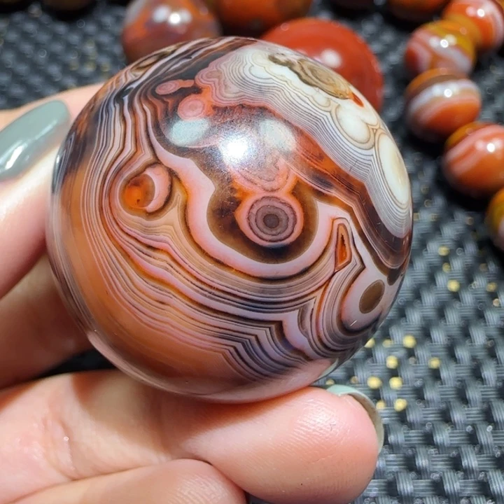 中***玛瑙/玉髓未镶嵌吊坠