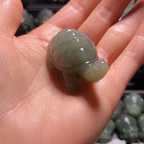 未镶嵌和田玉（糖玉）珠宝奇石