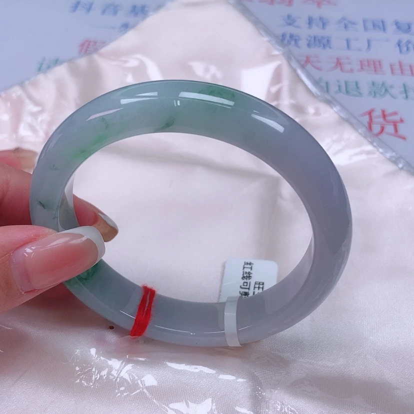 【闪购商品】未镶嵌手镯翡翠@**果5657