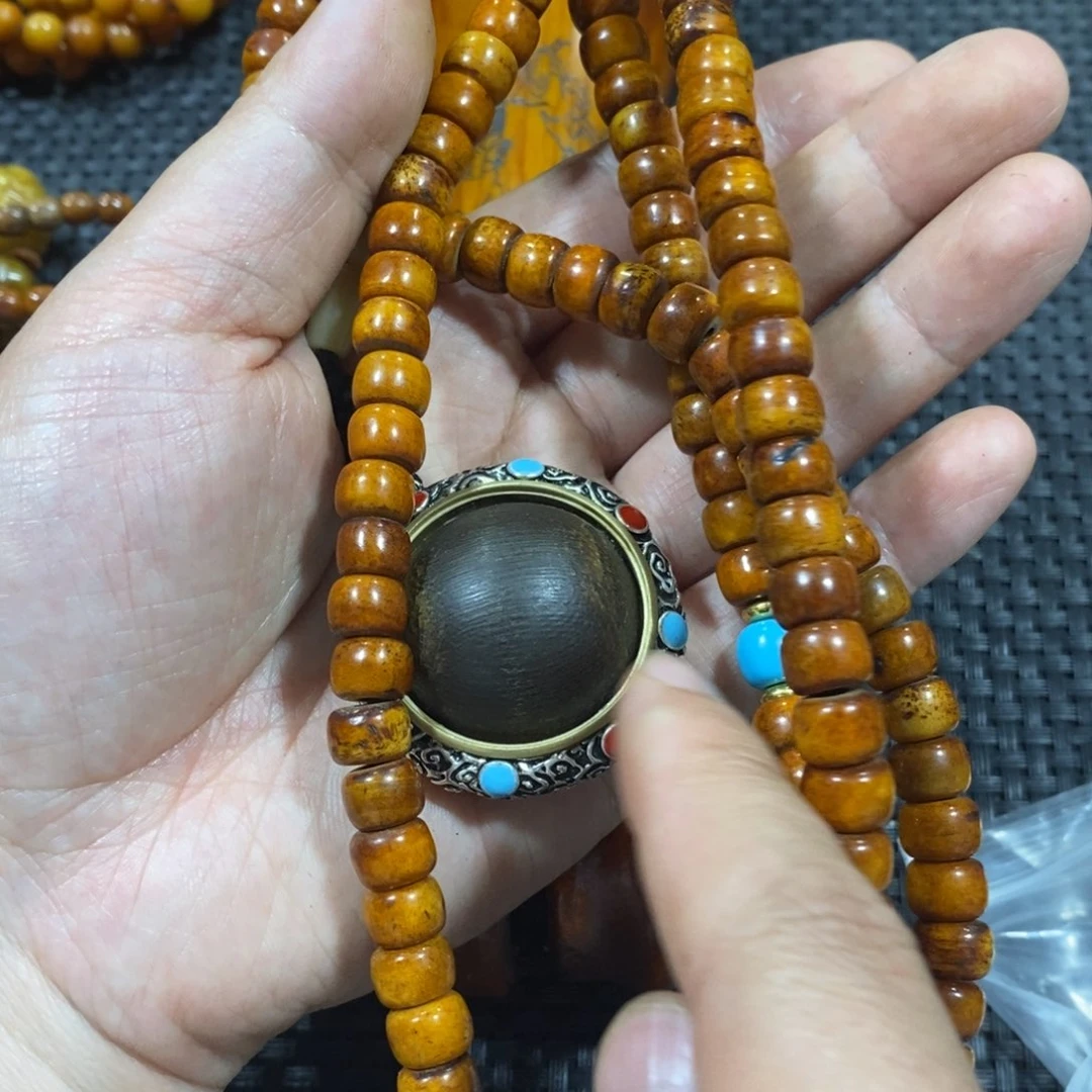 滴血莲花菩提吊坠