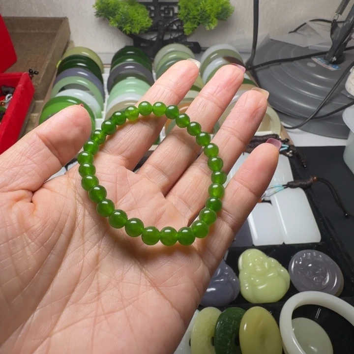 天然新疆和田碧玉阳绿卡6手串