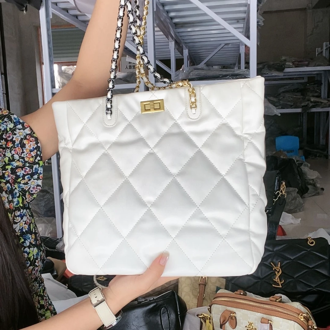 【闪购商品】绵羊皮（革）