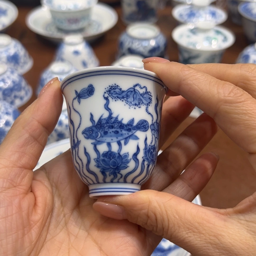 杯子青花鱼藻纹闻香杯纯手工