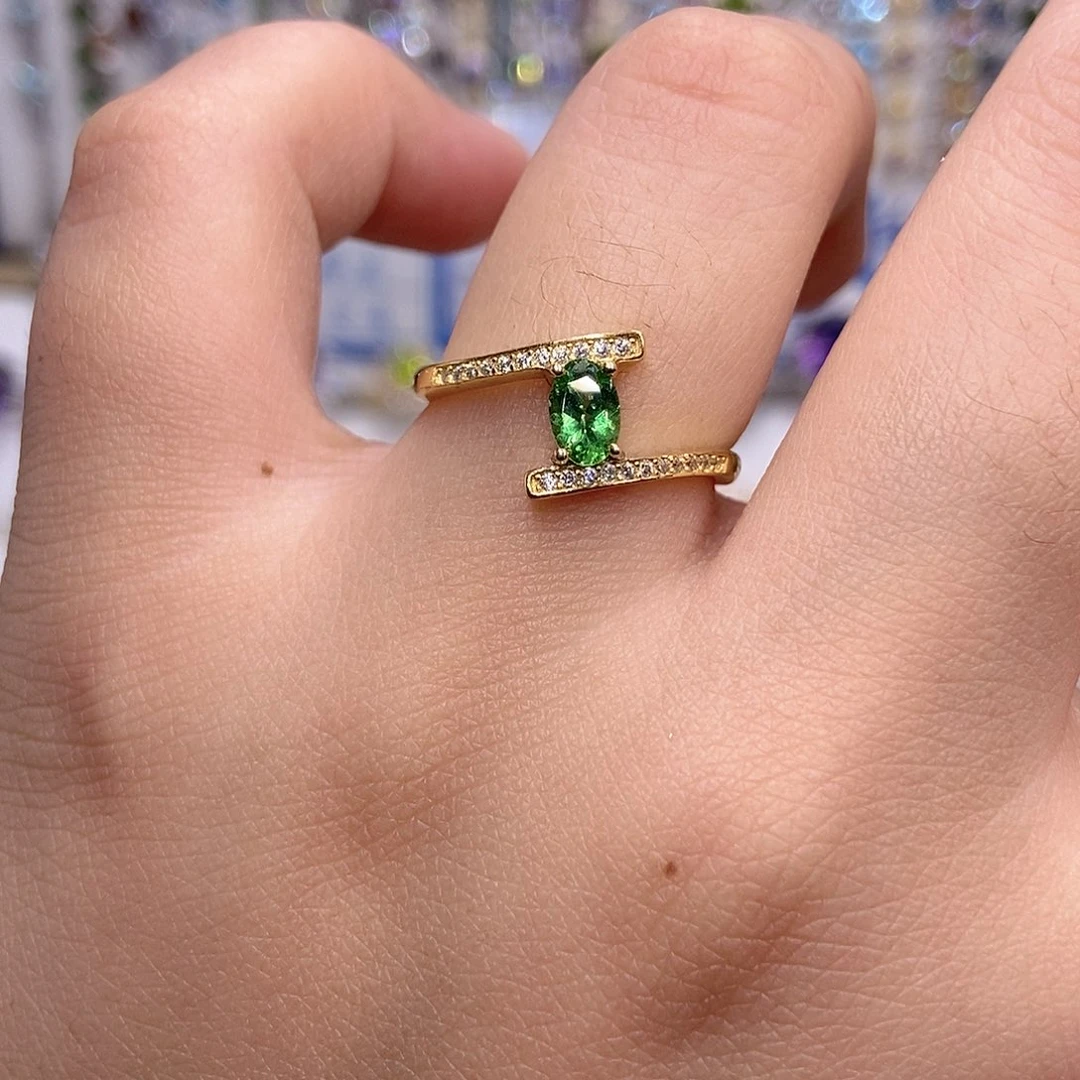 石榴石（沙弗莱）银S925镶嵌戒指