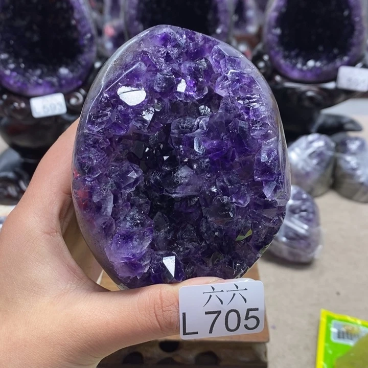 大型摆件（非配饰）未镶嵌水晶摆件