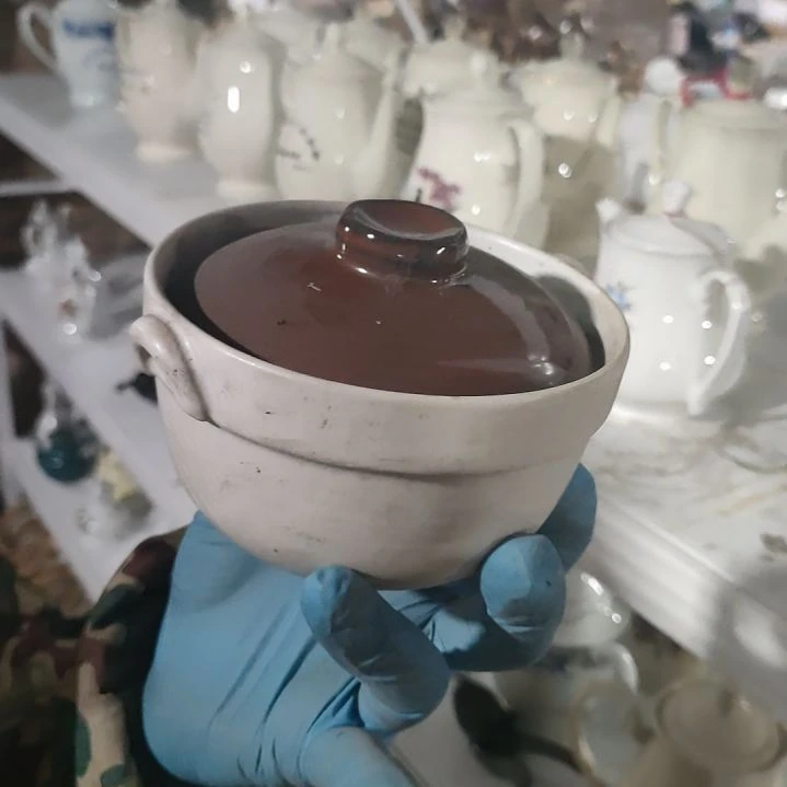 摆件陶瓷盘子碗啥都有