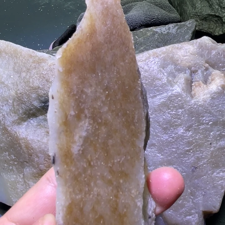 和田玉未镶嵌珠宝半成品