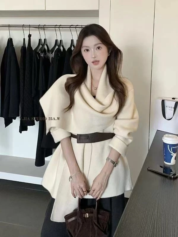 韩系千金气质松弛氛围感围巾领针织开衫秋冬新款纯色慵懒风短外套