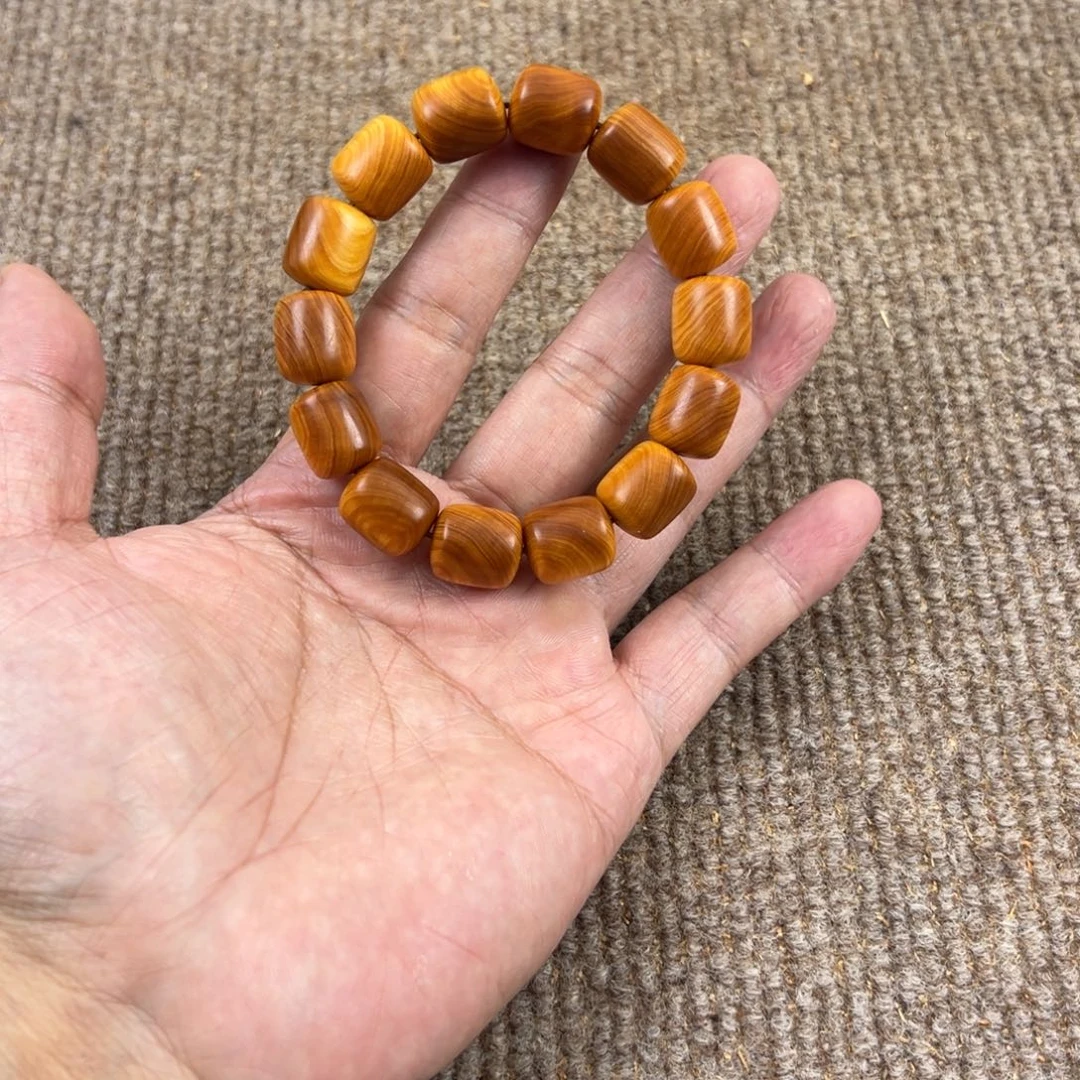 木太行崖柏1315陈化。。。。。。。。