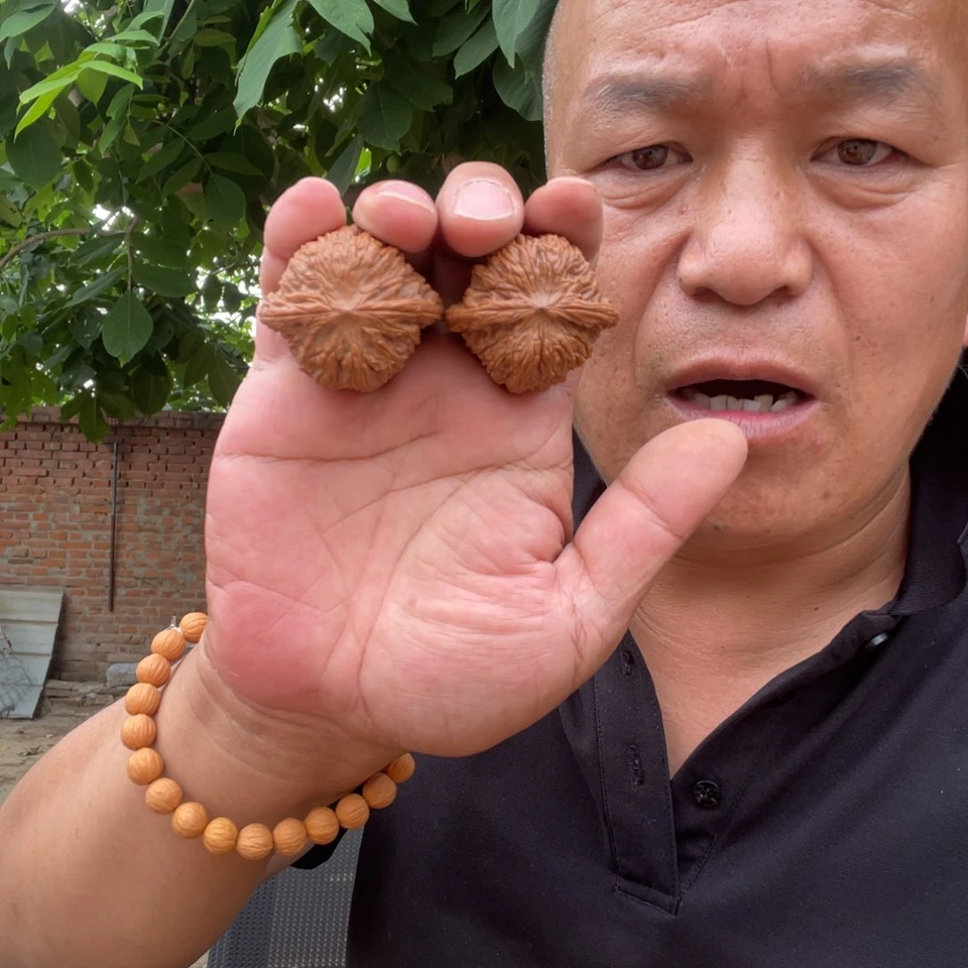 文玩核桃吊坠磨盘42