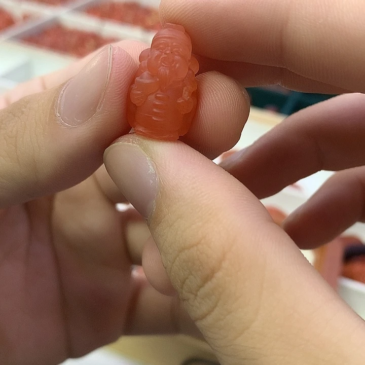 ღ****南红玛瑙未镶嵌颈饰